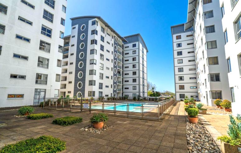 2 Bedroom Property for Sale in Claremont Upper Western Cape